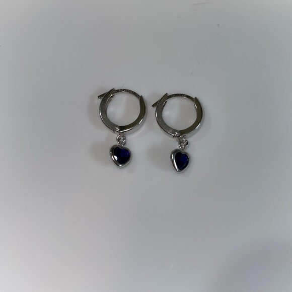 10KT White Gold with Created Blue Sapphire 5mm Heart Dangle Leverback Earrings - Picture 6 of 8